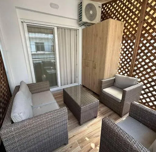 Apartament Ethra 4 *