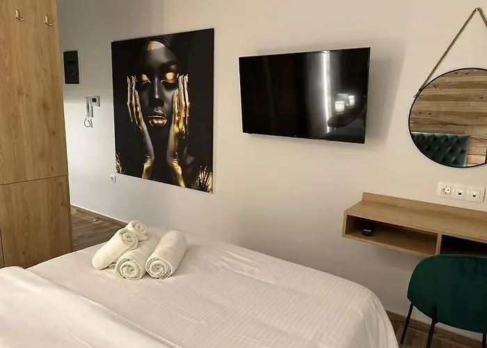 Ethra 4 Apartament Wolos