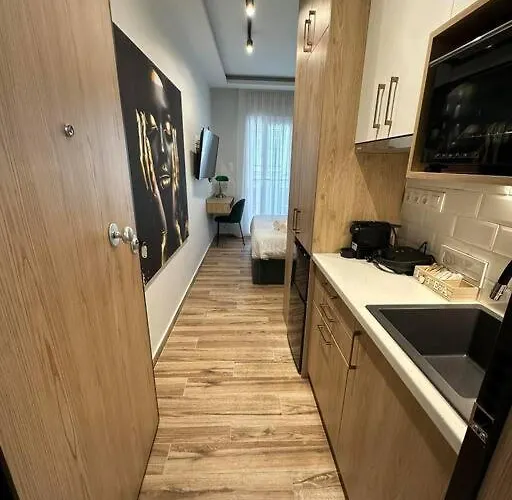 Ethra 4 Apartament Wolos